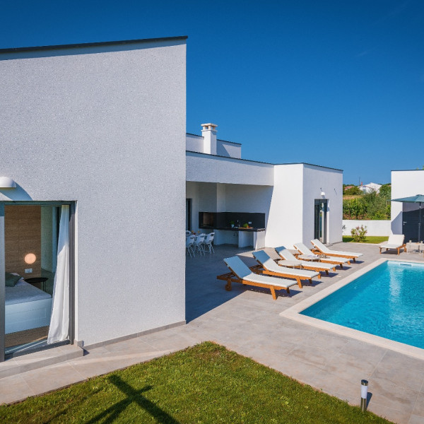 Villa Mateo, Villa Mateo mit beheiztem Pool, Valbandon, Istrien, Kroatien Valbandon