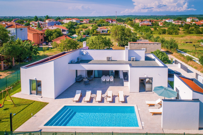 Villa Mateo, Villa Mateo mit beheiztem Pool, Valbandon, Istrien, Kroatien Valbandon