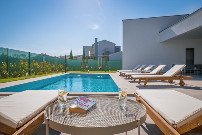 Villa Mateo mit beheiztem Pool, Valbandon, Istrien, Kroatien Valbandon
